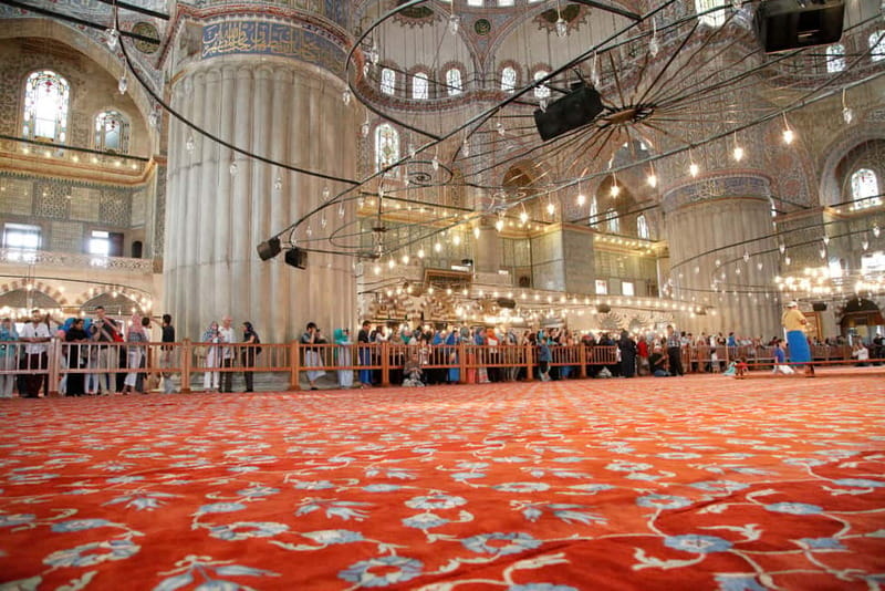 Hagia Sophia & Blue Mosque Half-day Guided, Small Group Tour - Guide quality can shape the whole morning