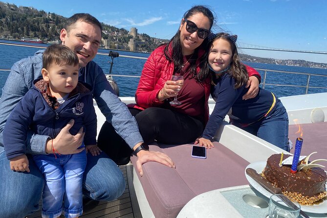 Half Day Bosphorus Cruise with Stopover on Asian Side - Ottoman hunting architecture and the military school