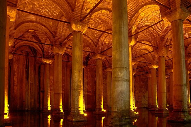 Highlights of Istanbul with Private Tour Guide Zerrin - Blue Mosque and the Sultanahmet Pause