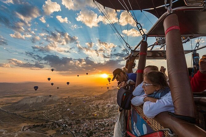 Hot Air Balloon Flight in Cappadocia with Experienced Pilots - The pilot makes the difference
