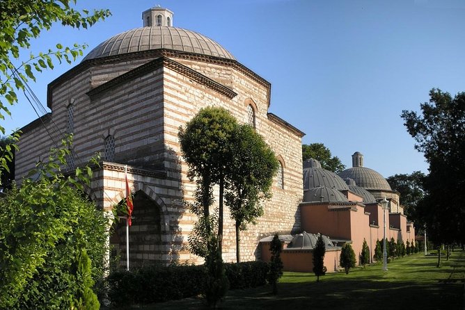 Istanbul 1 Day Tour | Best of Istanbul | Blue Mosque, Hagia Sophia and Topkapi - Two quieter stops near Hagia Sophia