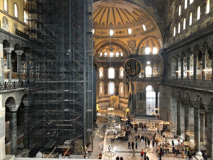 Istanbul: 1 or 2 -Day Private Guided City Tour - Hagia Sophia: one building, several identities
