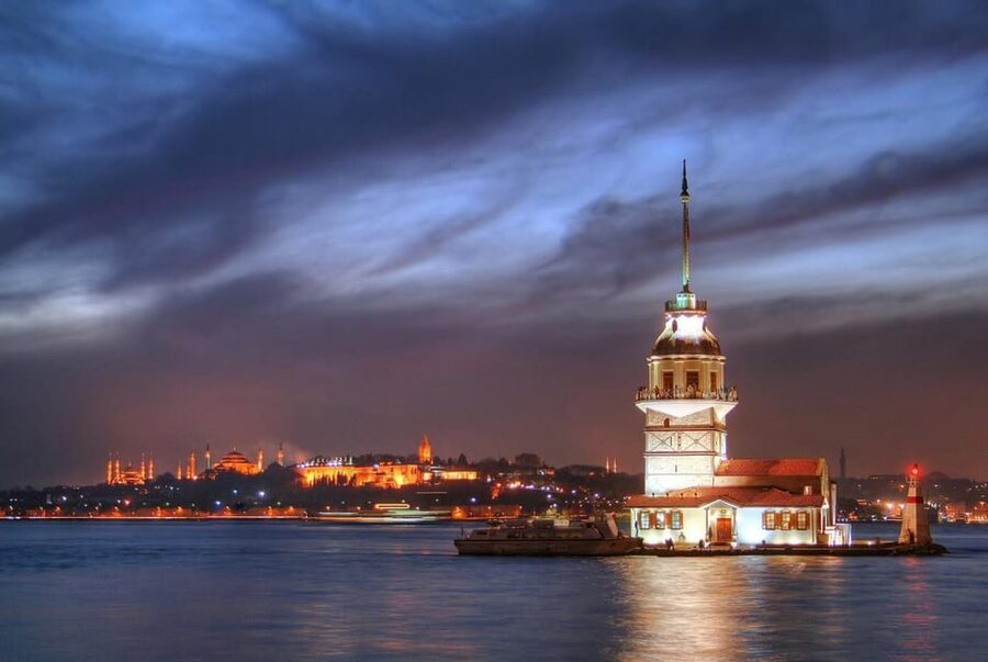Istanbul: A short trip along the Bosphorus in the evening - Why an evening on the Bosphorus makes sense