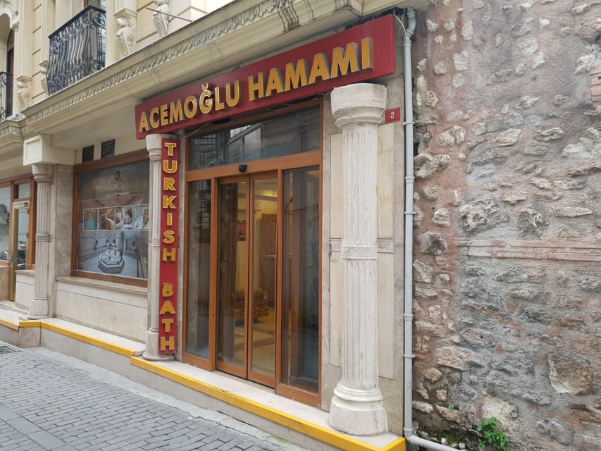 Istanbul: Acemoglu Historical Hammam Entry Ticket - Arriving near Vezneciler and Istanbul’s old city