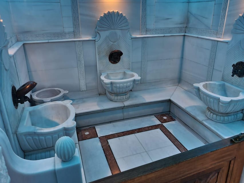 Istanbul: Acemoglu Historical Turkish Bath w/Private Options - What the $42 price represents