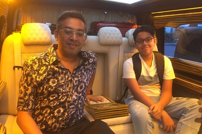 Istanbul Airport Luxury Minivan Transfer Meet Transfer - Who should book this transfer?