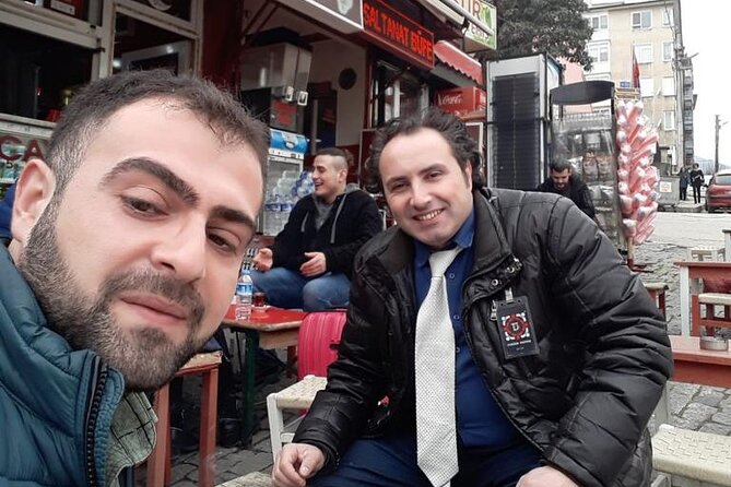 Istanbul Airport VIP Transfer - Comfortable & Fast - Wi-Fi, bottled water, and a softer landing