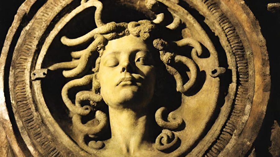 Istanbul: Basilica Cistern Tour, Discovering Medusa - Practical details that affect your visit