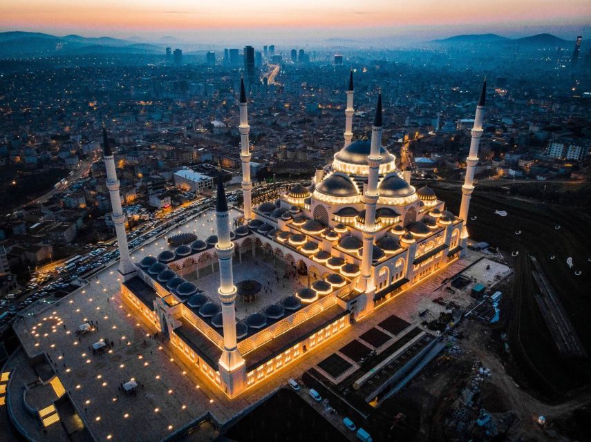 Istanbul: Best of One Day Two Continents Tour, Europe&Asia - Istanbul in eight hours, from palace to Asian hillside