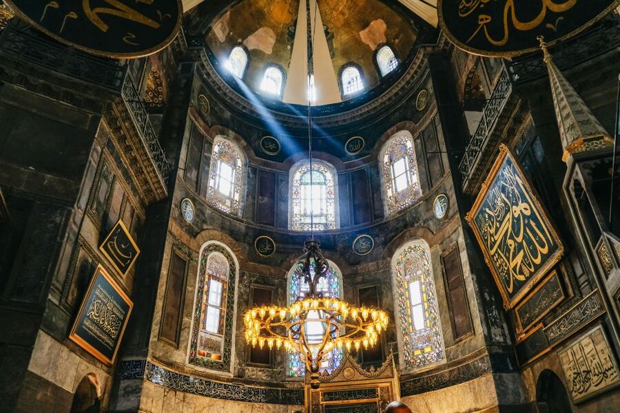 Istanbul: Best of the City 1, 2 or 3-Day Private Guided Tour - Day two: ferry views, Dolmabahce, and modern Istanbul