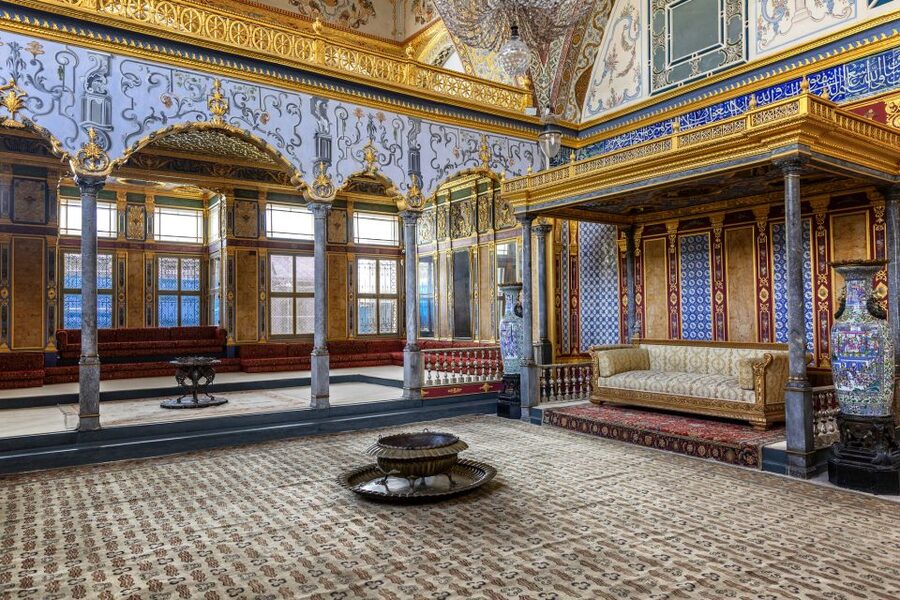Istanbul: Best of the City Private Full-Day Walking Tour - Price, Ticket Fees, and Real Value