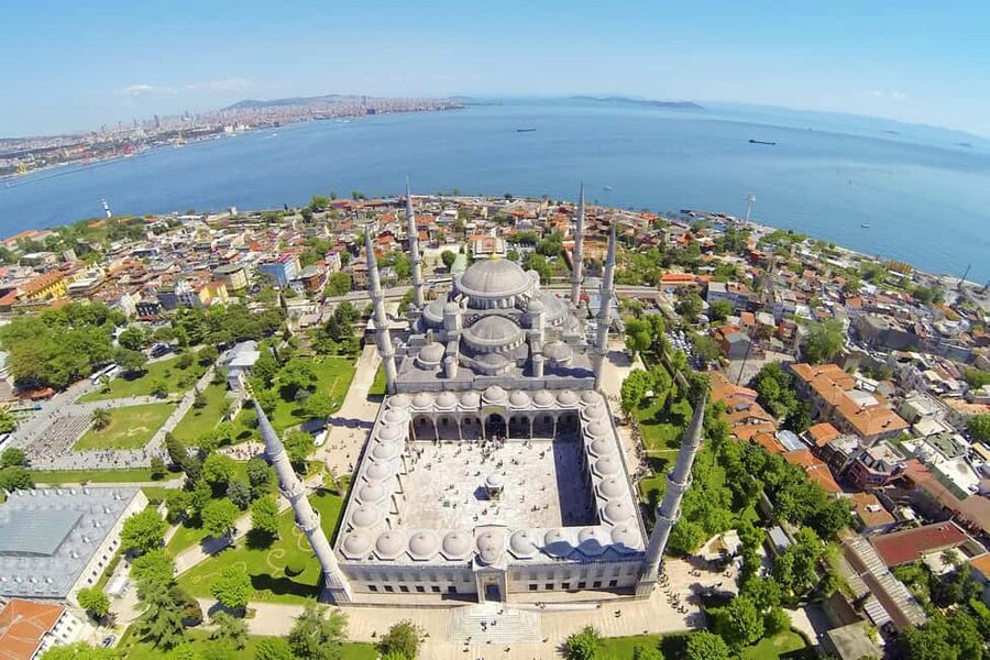 Istanbul: Blue Mosque and Hagia Sophia Tour w/Entry Tickets - Key points to know before booking