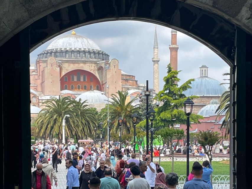 Istanbul: Blue Mosque Guided Tour - Group size and sound quality