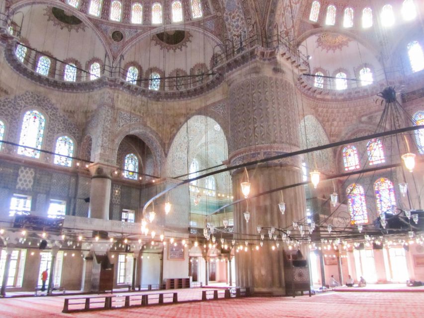 Istanbul: Blue Mosque & Hagia Sophia Guided Tour w/ Tickets - Hagia Sophia with a reserved ticket