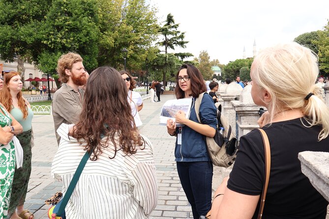 Istanbul: Blue Mosque, Hagia Sophia & Sultanahmet Tour - What the guides add to the buildings