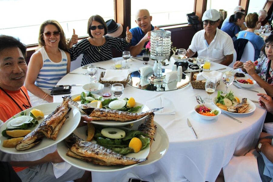 Istanbul: Bosphorus and Black Sea Cruise with Lunch - The return route through the Asian shore