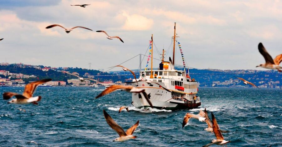 Istanbul: Bosphorus And Golden Horn Morning or Sunset Cruise - Key points to know before booking