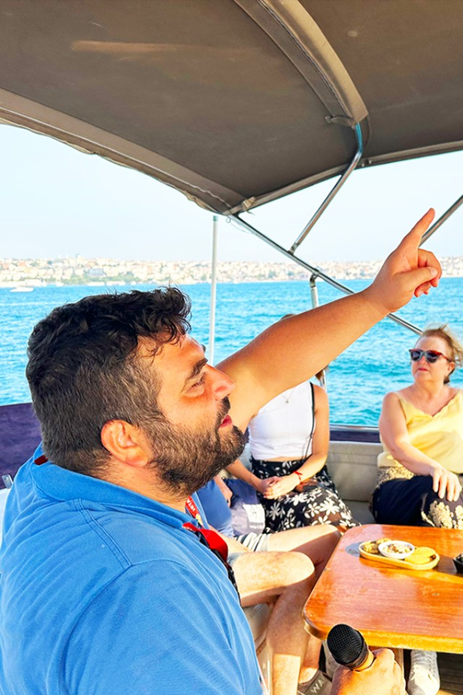 Istanbul: Bosphorus and Golden Horn Sunset Yacht Cruise - Why Istanbul looks best from the Bosphorus at sunset