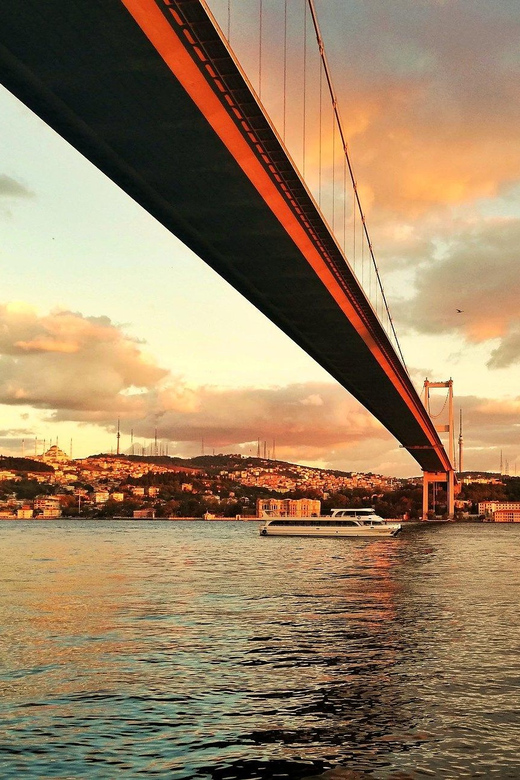 Istanbul: Bosphorus Boat Cruise - The Golden Horn and its naval past