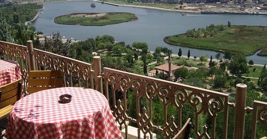 Istanbul: Bosphorus Cruise and Golden Horn Bus Tour - Boarding the Bosphorus cruise