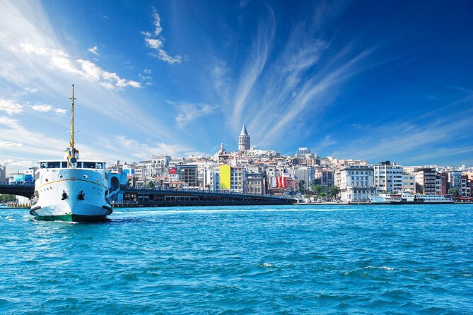 Istanbul: Bosphorus Cruise, Bus Tour, Cable Car Ride with Live Guide & Ticket - Guide quality can make or break the experience