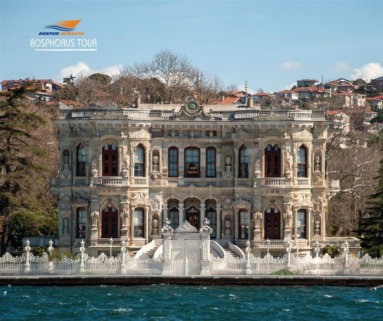Istanbul: Bosphorus Cruise from Europe or Asia & Audio Guide - What you see from Kabatas to the upper Bosphorus