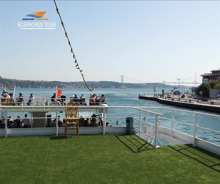 Istanbul: Bosphorus Cruise from Europe or Asia & Audio Guide - Practical advice for a smoother ride