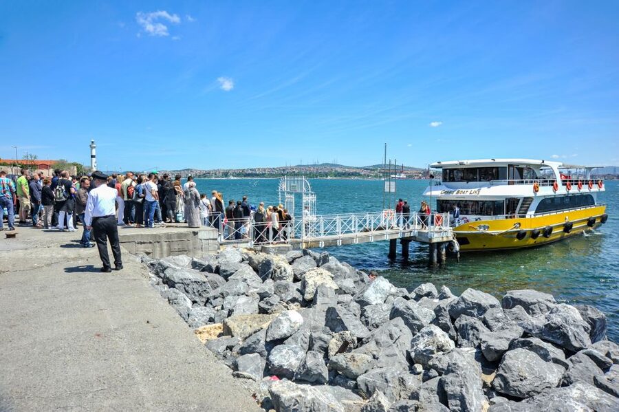 Istanbul: Bosphorus Cruise w/Audio Guide and Sunset Option - Beylerbeyi Palace and the Asian Shore
