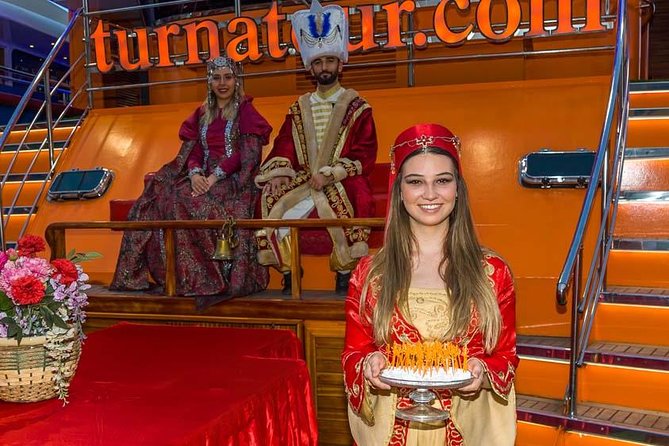 Istanbul Bosphorus Dinner Cruise with Turkish Show - Drinks and the important all-inclusive detail