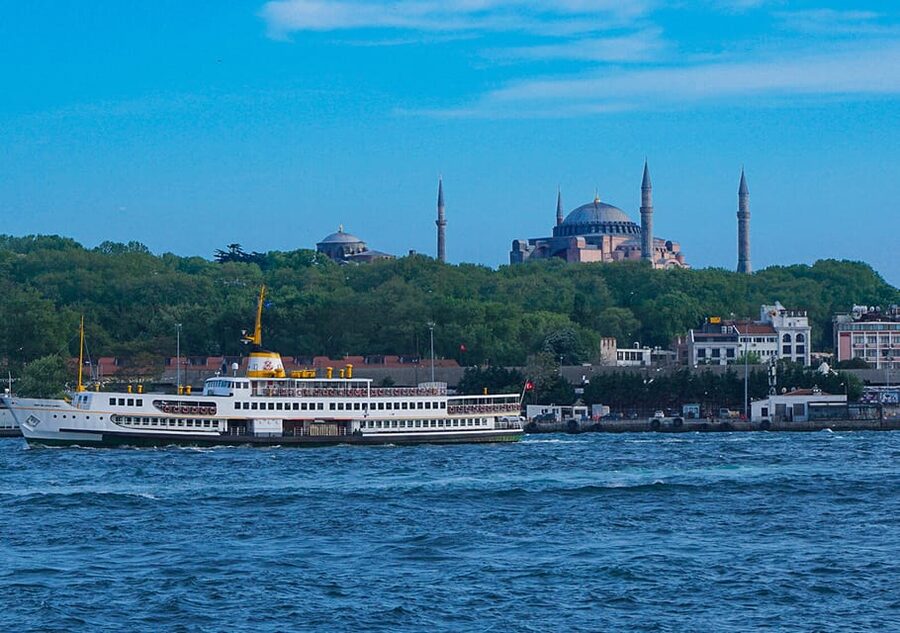 Istanbul: Bosphorus Sightseeing Cruise with Sunset Option - Comfort, Timing, And Small Extra Costs