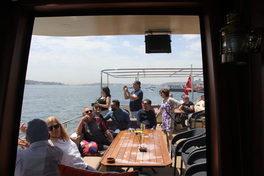 Istanbul: Bosphorus Strait and Black Sea Lunch Cruise - Why this cruise is different from a short Bosphorus ferry ride