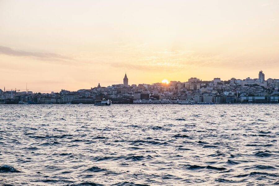 Istanbul: Bosphorus Sunset Cruise on a Luxury Yacht - Starting at Kabatas Pier