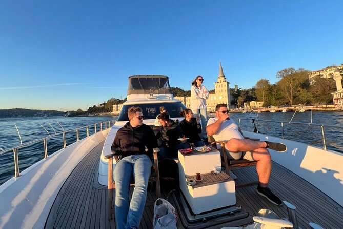 Istanbul Bosphorus Sunset Yacht Cruise - Maiden’s Tower at Sunset