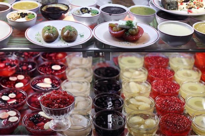 Istanbul by Night: Dining Out in a Turkish Way - Tea, cards, and conversation in a kiraathane