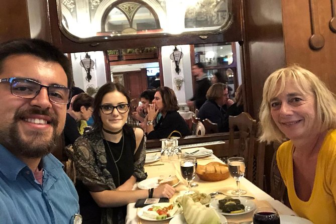 Istanbul by Night: Dining Out in a Turkish Way - The food is generous, but the route needs care
