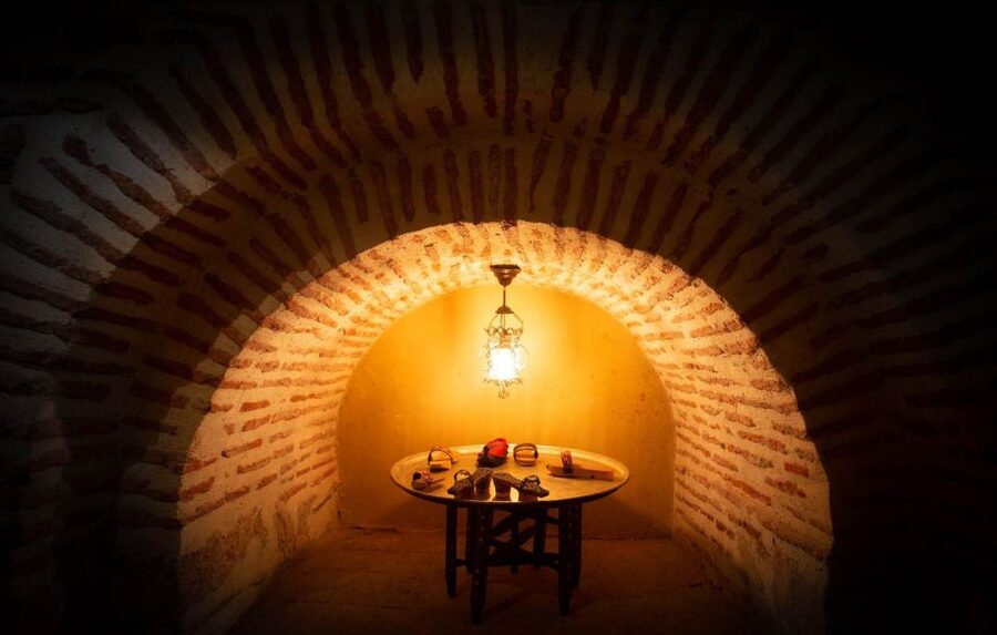 Istanbul: Cagaloglu Hamam Experience - The Warm Room and Star-Lit Dome