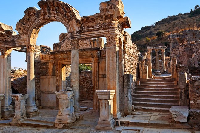 Istanbul, Cappadocia, Pamukkale and Ephesus 7 Day Package - Cappadocia: fairy chimneys, frescoes, and pottery