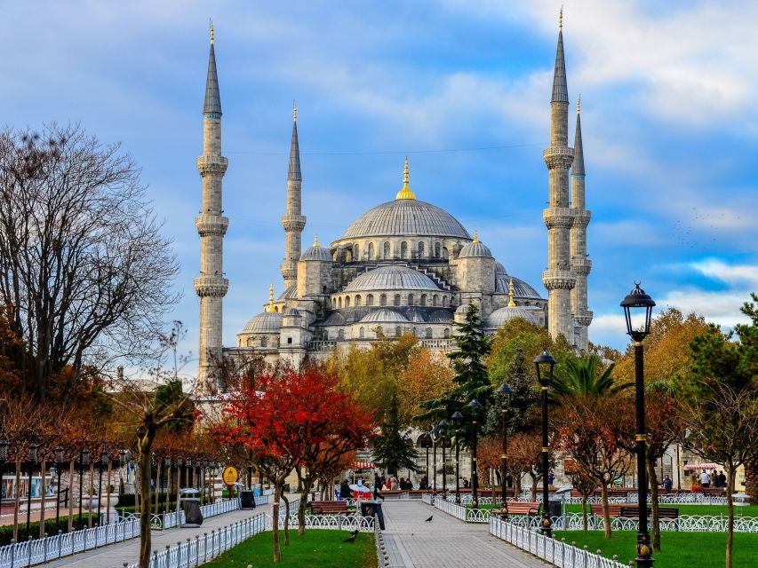 Istanbul: City Highlights Tour w/Hagia Sophia & Blue Mosque - Key points at a glance