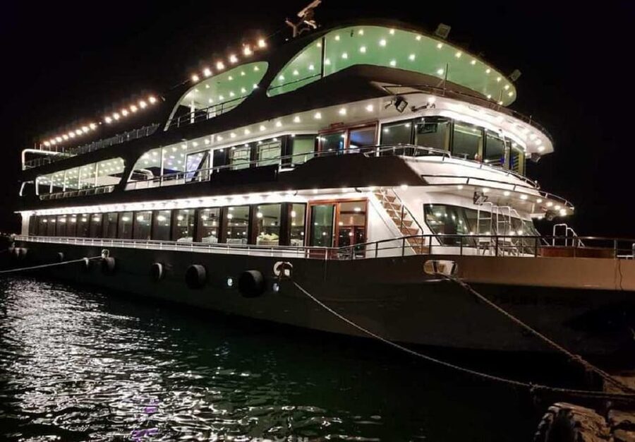 Istanbul City Sightseeing Tour & Turkish Dinner & Show - Key points at a glance