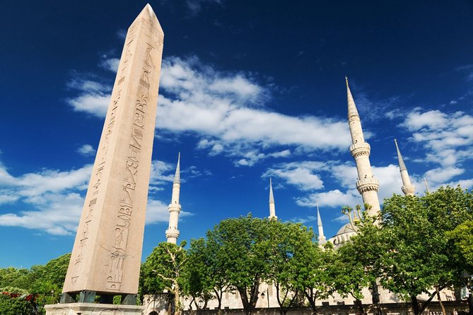 Istanbul Classics and Highlights: Full Day with Lunch - Hagia Irene and Soğukçeşme Street: quieter history between icons