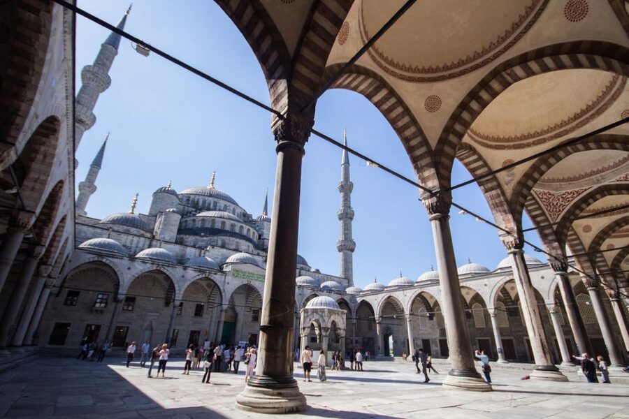 Istanbul Classics Tour - Hagia Sophia and six centuries of change
