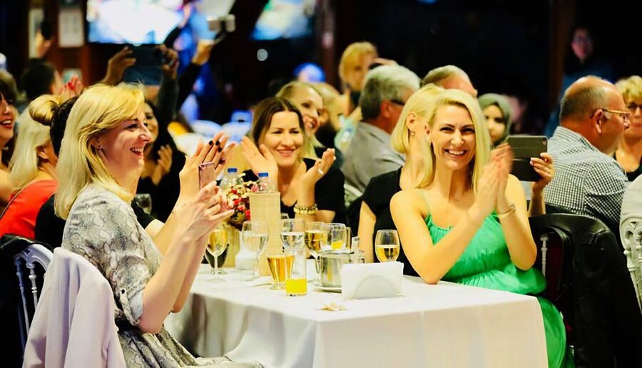 Istanbul: Dinner Cruise on the Bosphorus - Turkish music, folk dance, and belly dancing