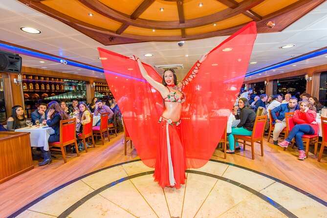 ISTANBUL: Dinner Cruise On The Bosphorus with Turkish night show - The Bosphorus sights, from Dolmabahçe to Ortaköy