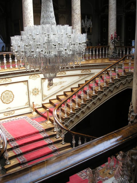 Istanbul: Dolmabahce Palace & Harem Skip-the-Line Entry - Who should book this palace visit?