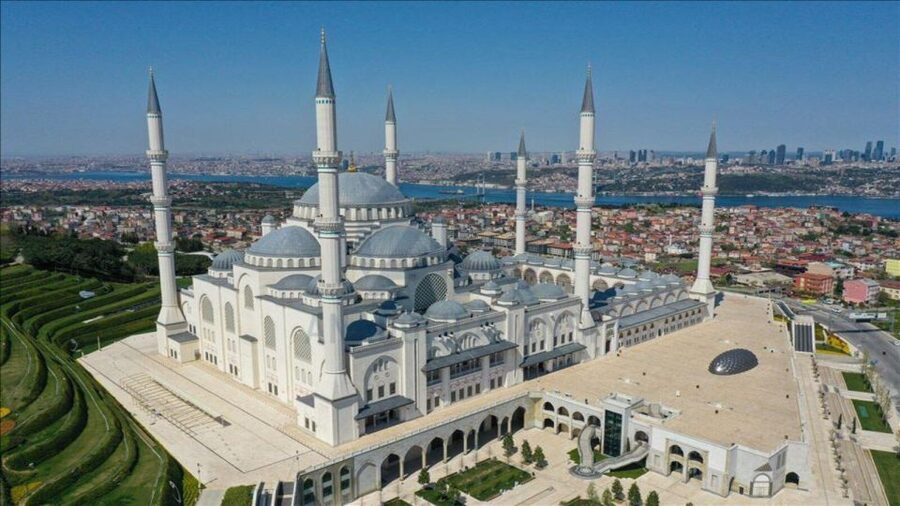 Istanbul: Europe and Asia Tour By Bus And Bosphorus Cruise - Crossing the Bosphorus Bridge to the Asian side