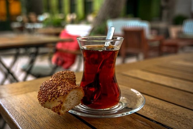 Istanbul Evening Sightseeing and Food Tasting Tour - A food tour that is also an Istanbul walking tour