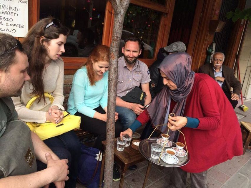 Istanbul: Fener, Balat, Old Greek and Jewish Quarter Tour - Key points at a glance