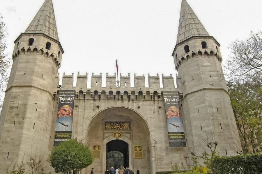 Istanbul: Full-Day Guided Tour - The Hippodrome: Rome and Byzantium in an Open Square