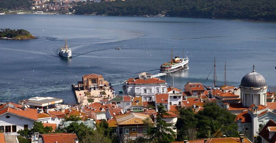 Istanbul: Full Day Princes Islands Guided Tour with Lunch - Morning pickup through Istanbul