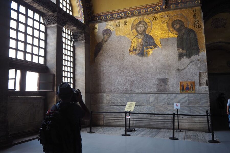 Istanbul: Full Day Private Guided Tour for Iconic Landmarks - The guides make the difference